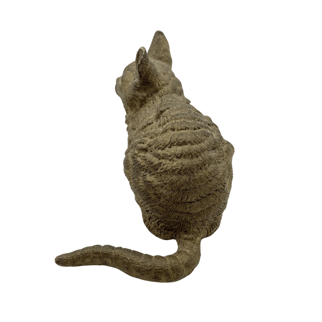 Alte bronzierte Katzenfigur aus Guss