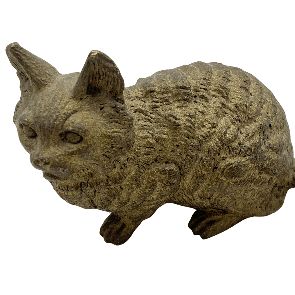 Alte bronzierte Katzenfigur aus Guss