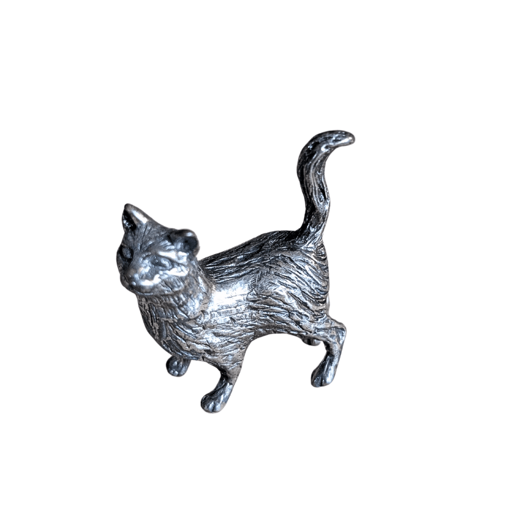 Kleine Katzenfiguren aus Silber oder Zinn, 9 Varianten