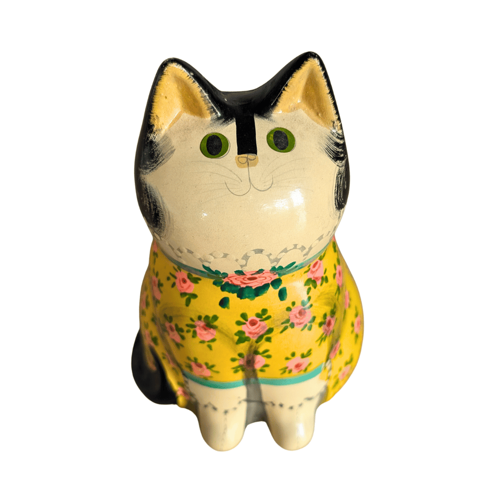 Rare Katzenfigur nach Joan de Bethel im Blumenkleid, 18 cm