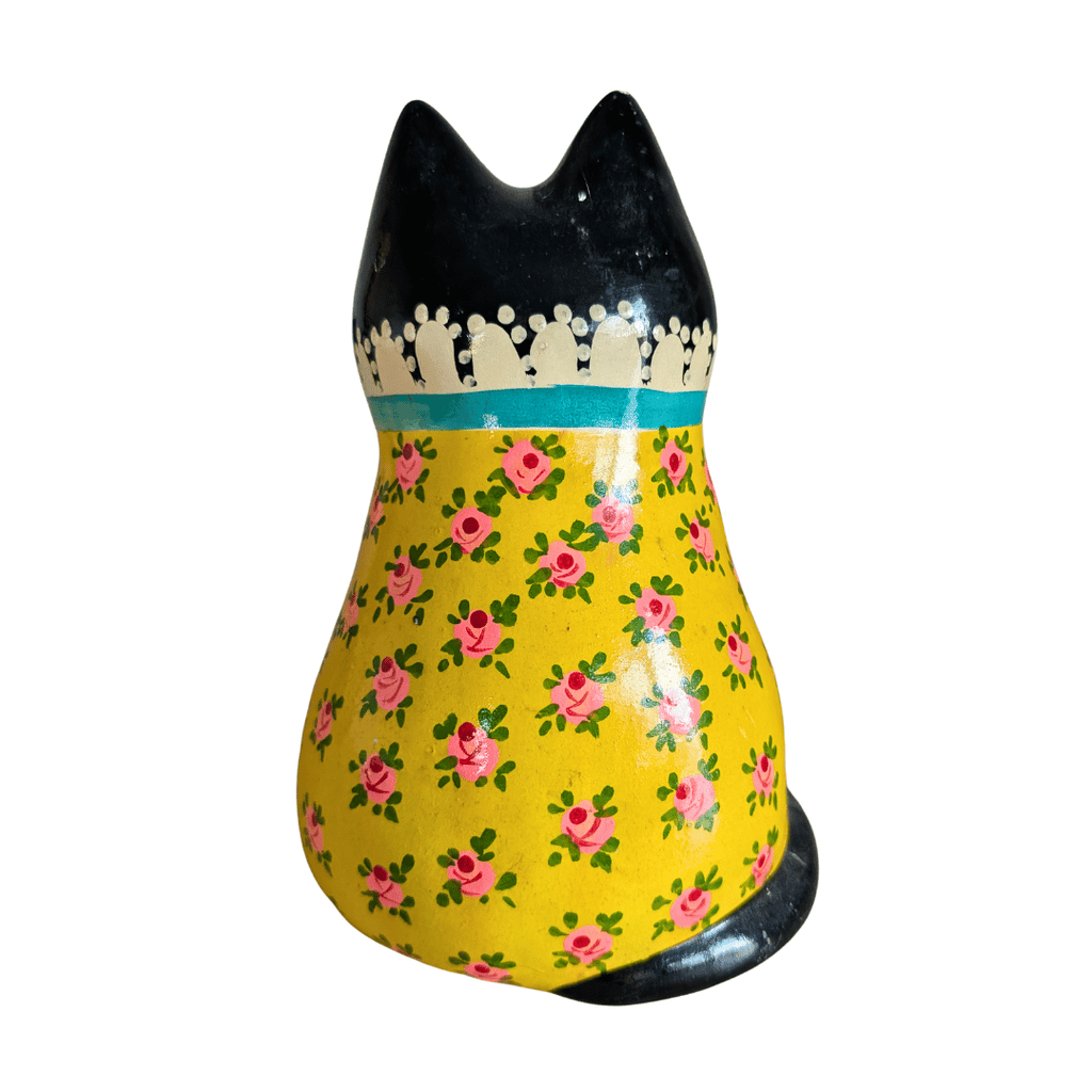 Rare Katzenfigur nach Joan de Bethel im Blumenkleid, 18 cm