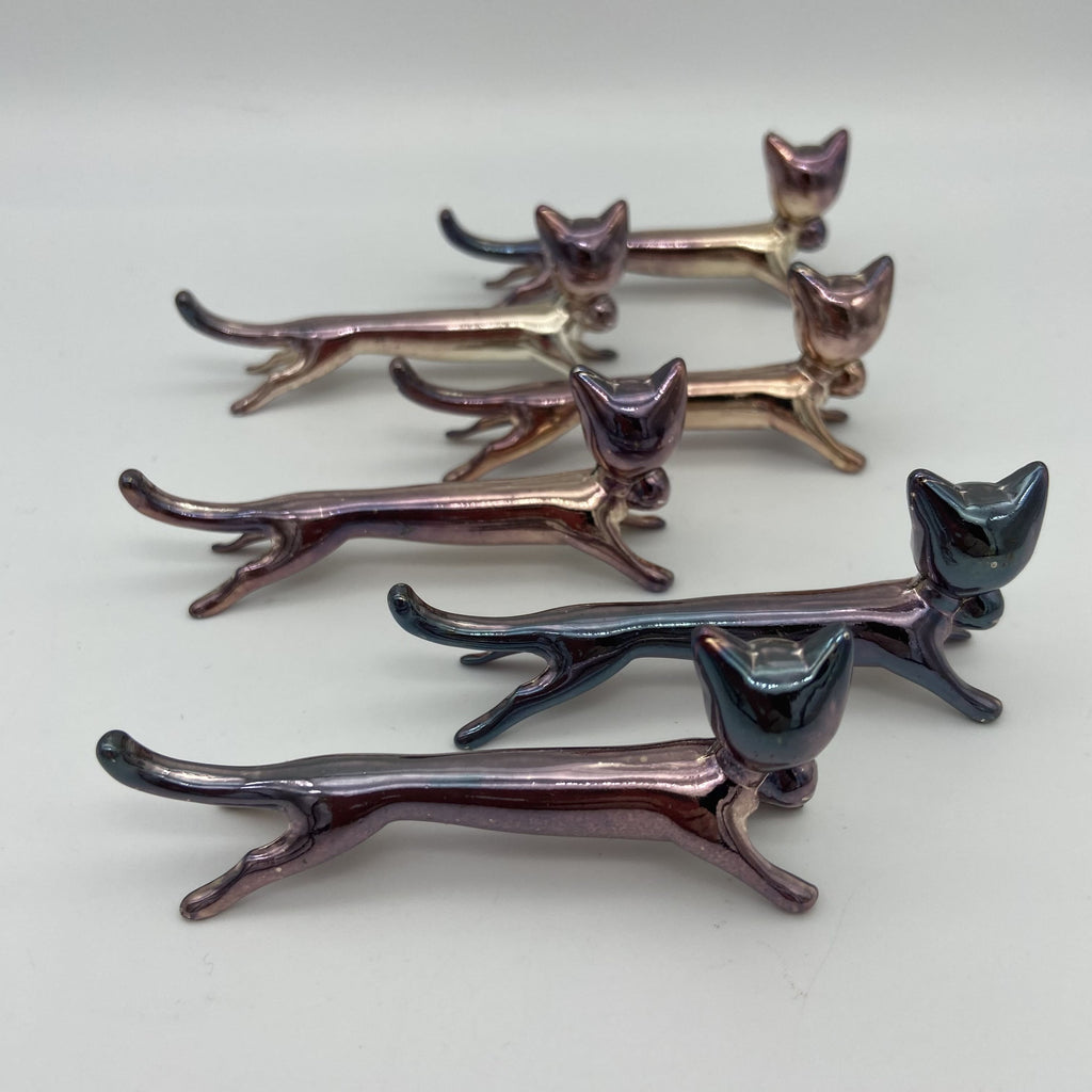 Set aus sechs Katzen-Messerbänkchen