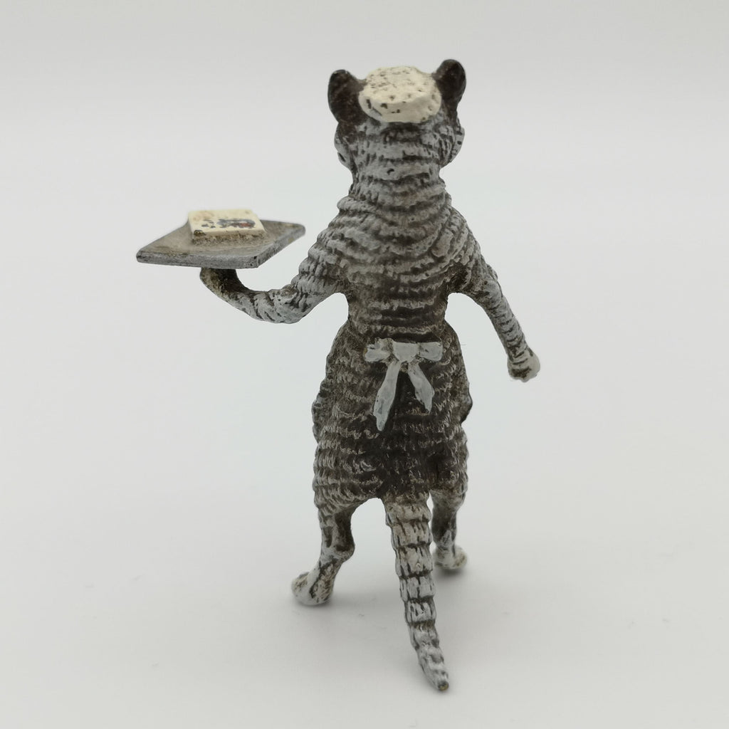 Bronze-Figur einer Katze als Zimmermädchen