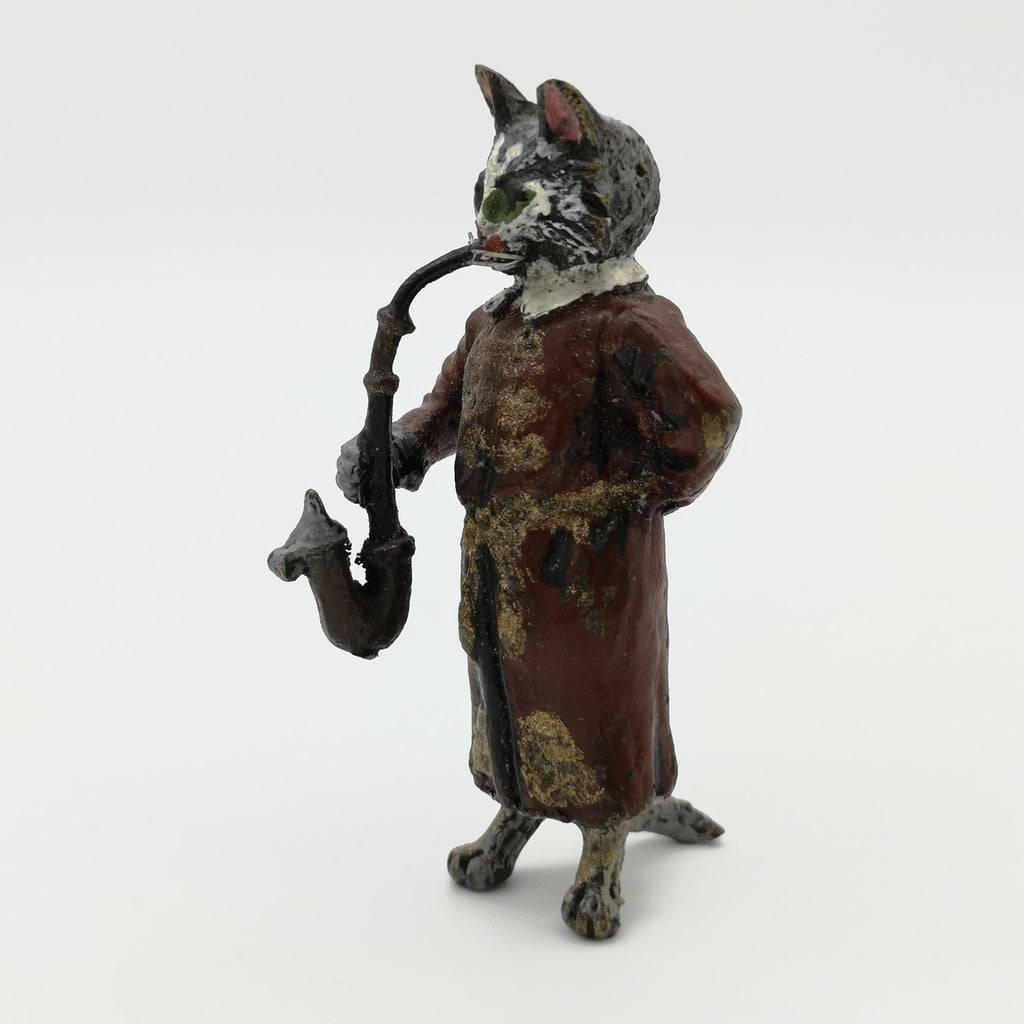 Bronze-Figur Katze im Morgenmantel mit Pfeife