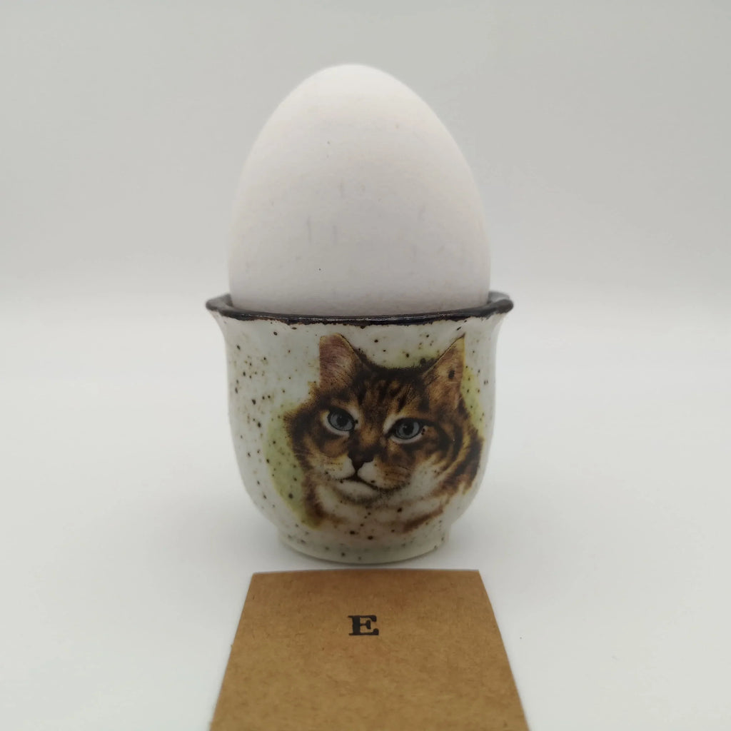Eierbecher mit Katzenmotiven, 8 Varianten Sir Mittens