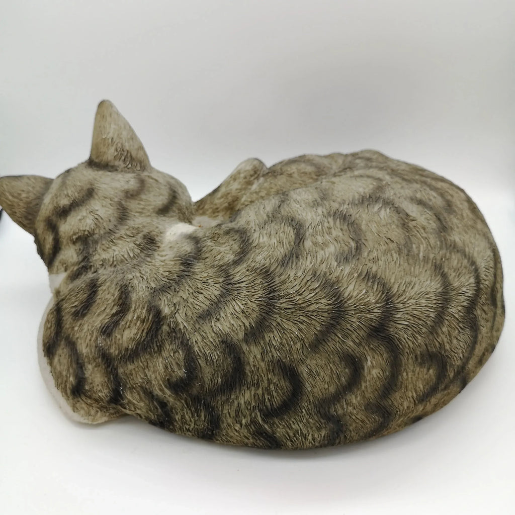 Hyperrealistische Deko-Katze für den Garten Sir Mittens