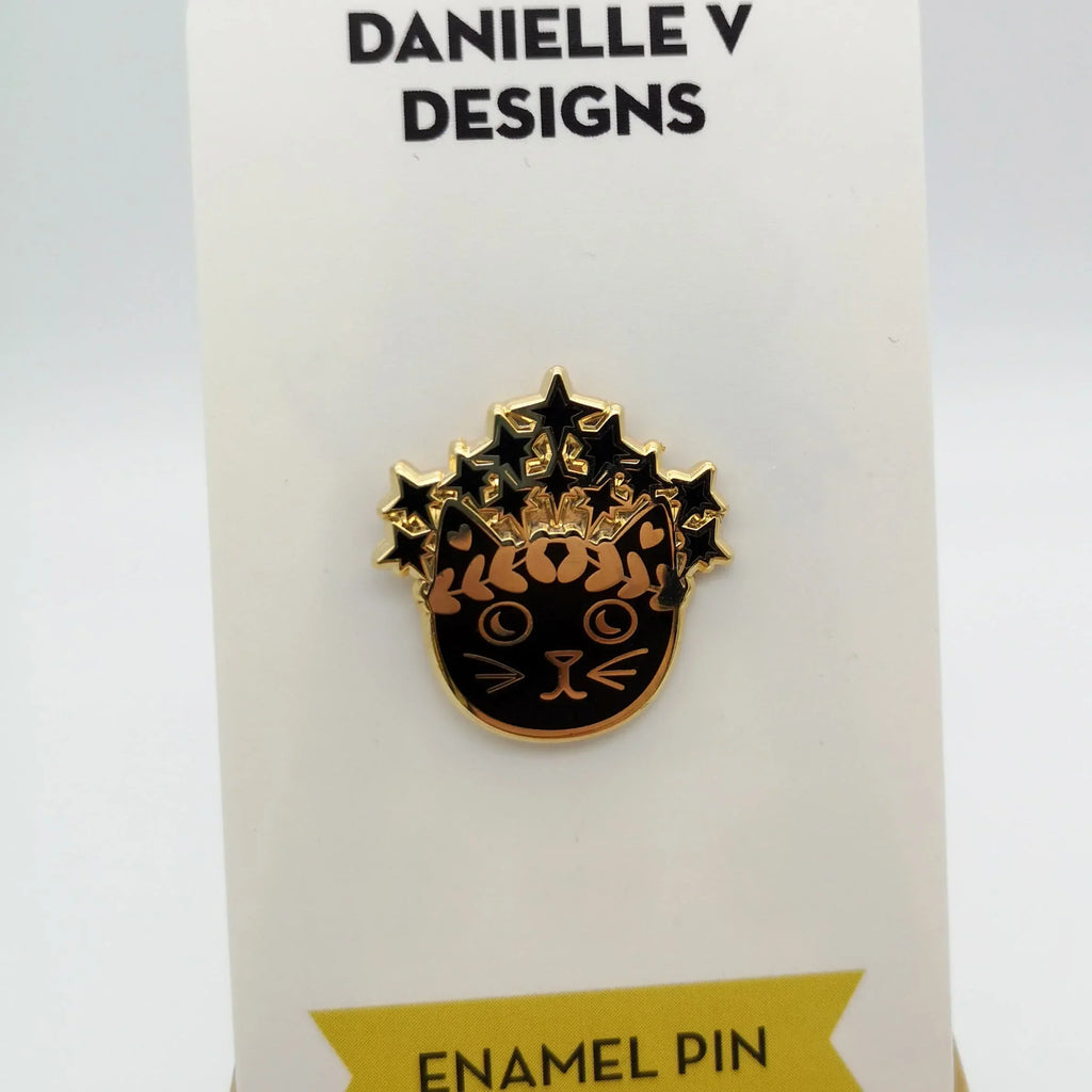 Pin "Die Kaiserin" aus Emaille, 2 Varianten Sir Mittens