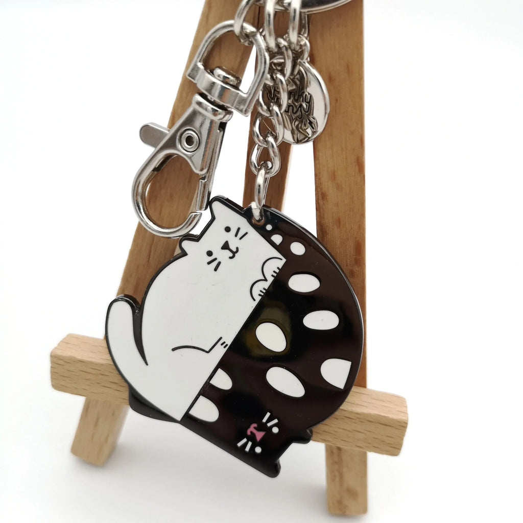 Schlüsselanhänger "Yin & Yang Cats" aus Emaille Sir Mittens