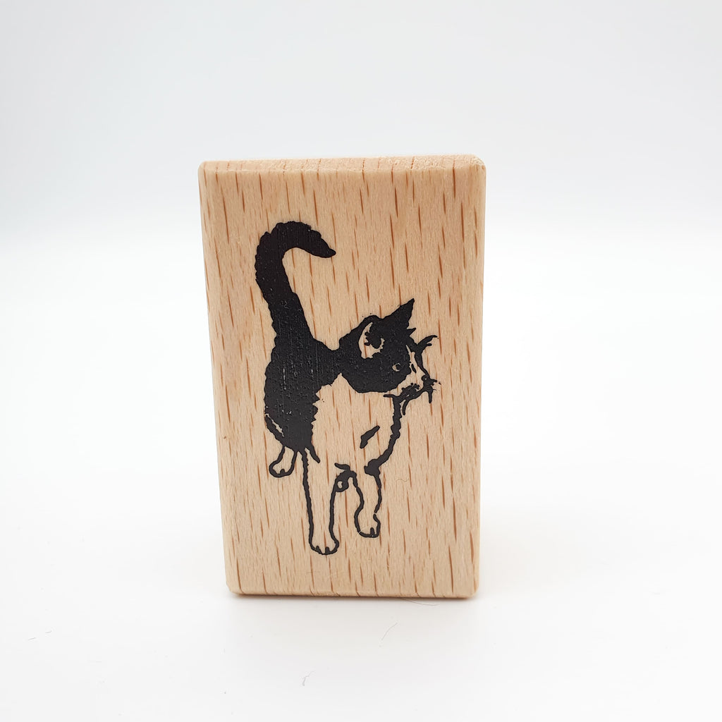 Stempel mit dem Motiv einer schwarz-weißen Katze